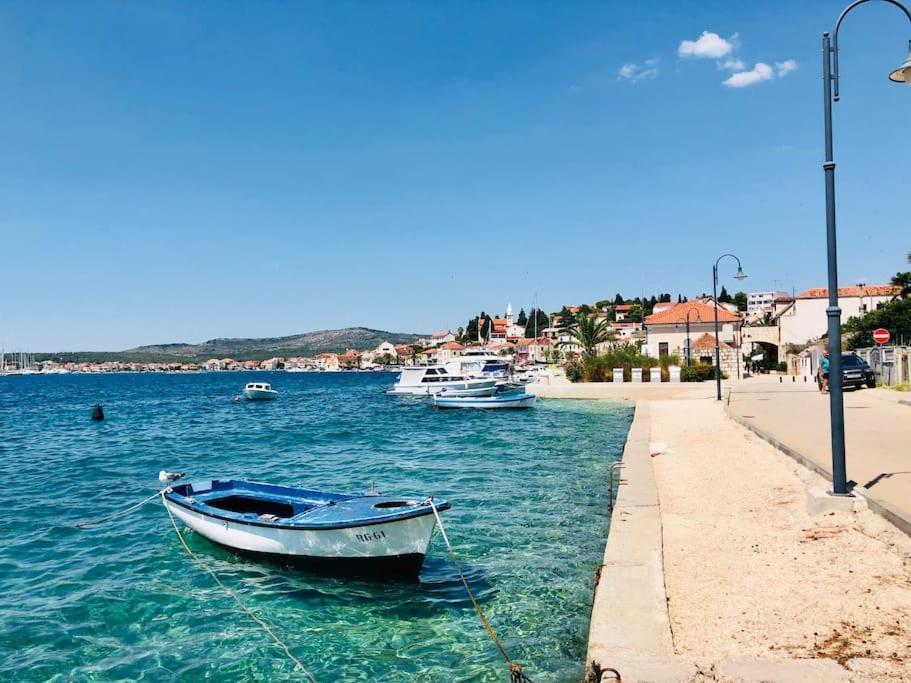 Beach & Old Town Rogoznica  Buitenkant foto
